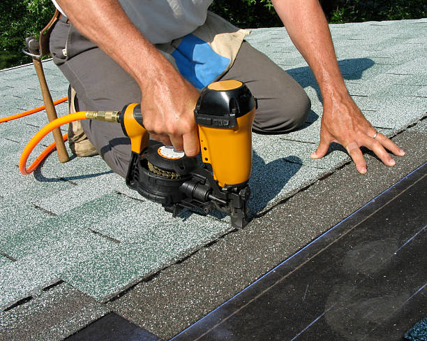 Best Storm Damage Roof Repair  in Spirit Lake, IA